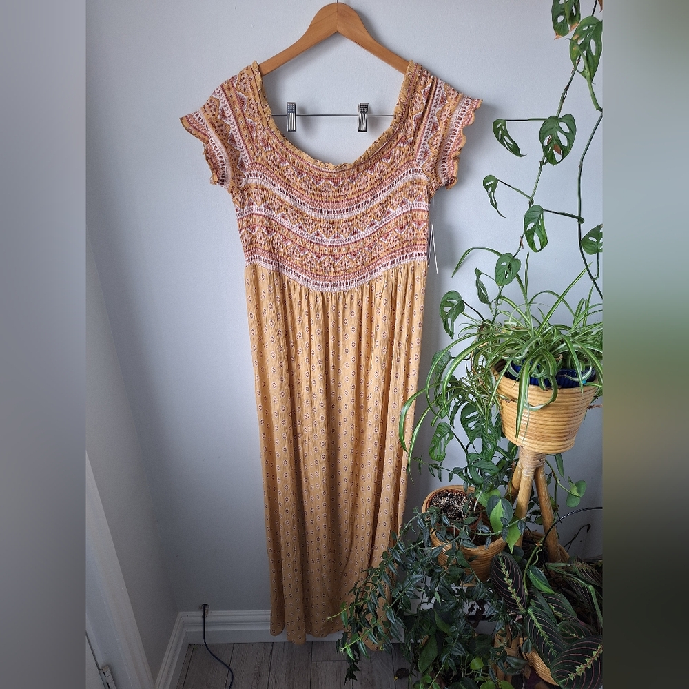 Yellow Flutter Sleeve Maxi Sundress